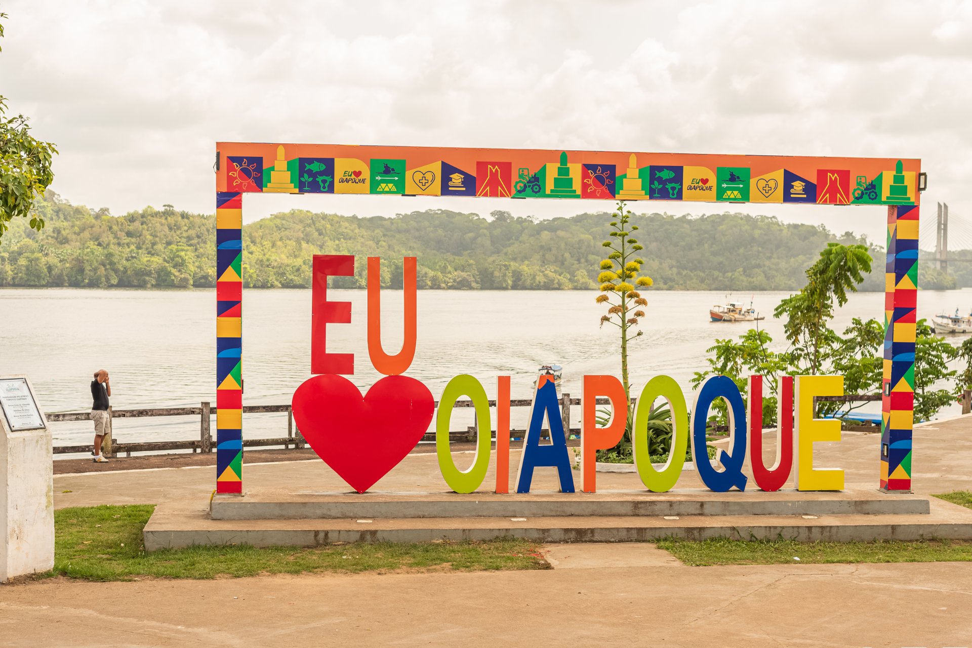 Letreiro Eu ❤️ Oiapoque - Foto 1