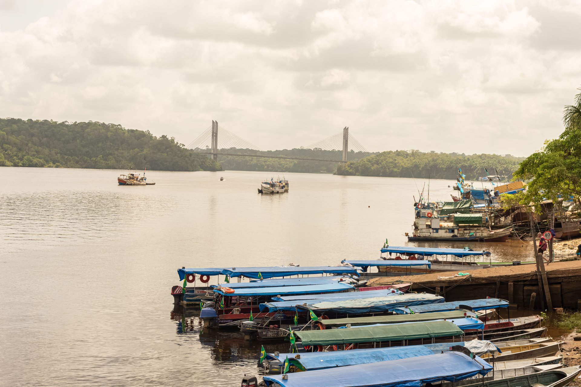 Rio Oiapoque - Foto 1