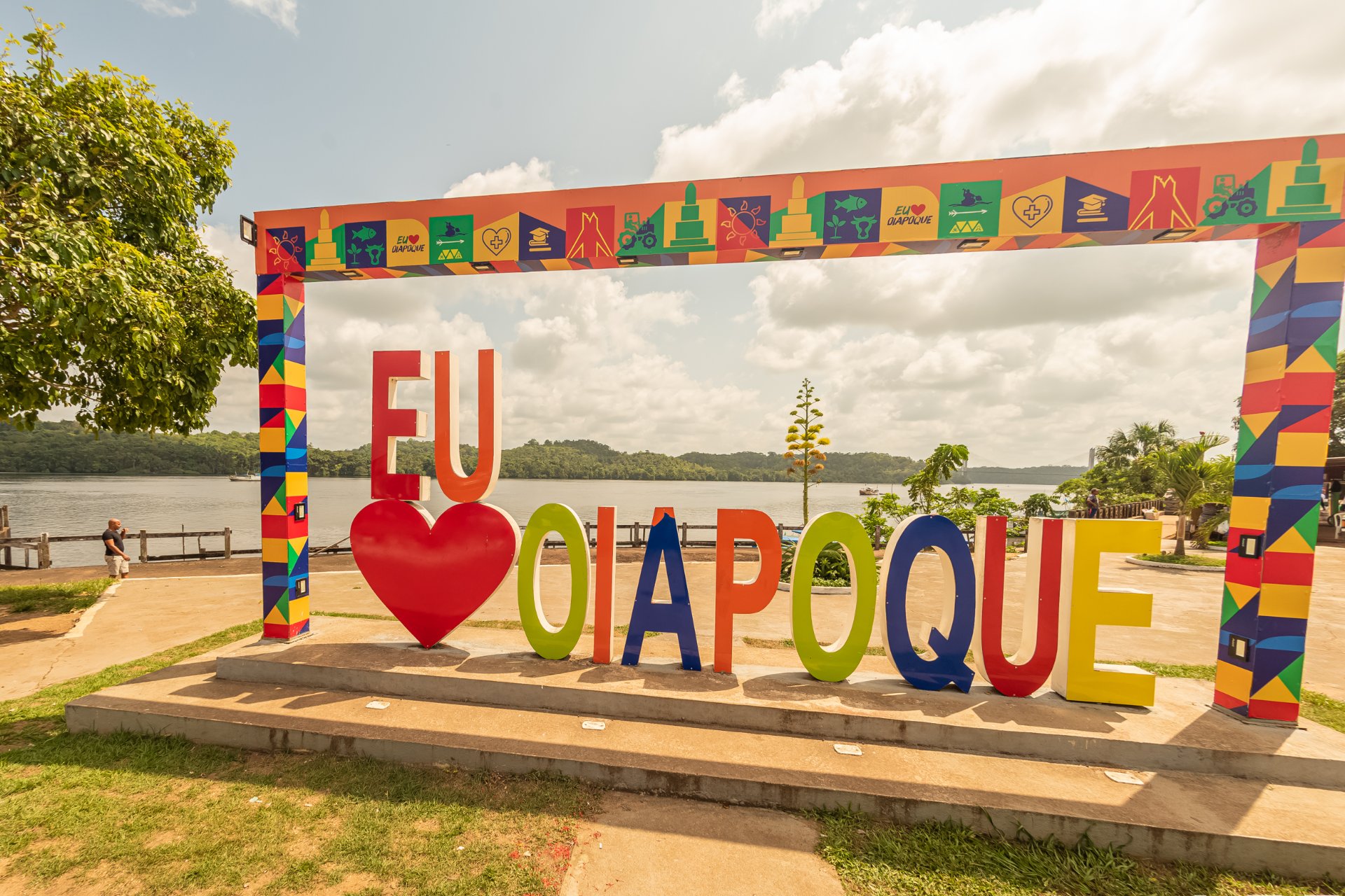 Letreiro Eu ❤️ Oiapoque - Foto 3