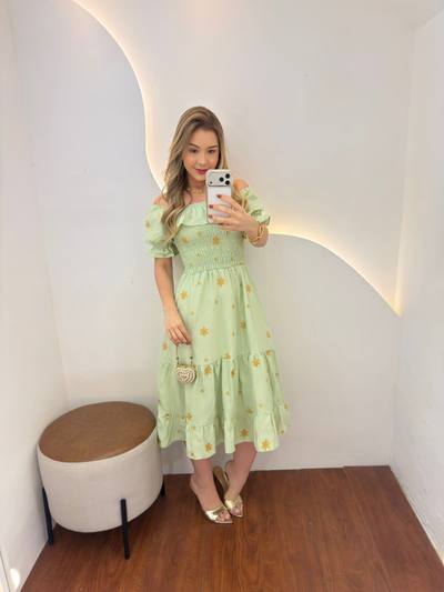 Ellen Boutique - 1 3
